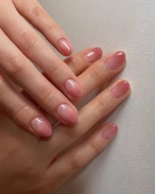 ネイル unwind🍓/ 学芸大学 /持ち込みのネイルデザイン