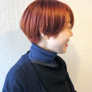 ショート カラー 長井 美佳のヘアスタイル