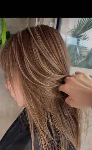 ロング カラー ♡ハイライトカラー shinri♡のヘアスタイル