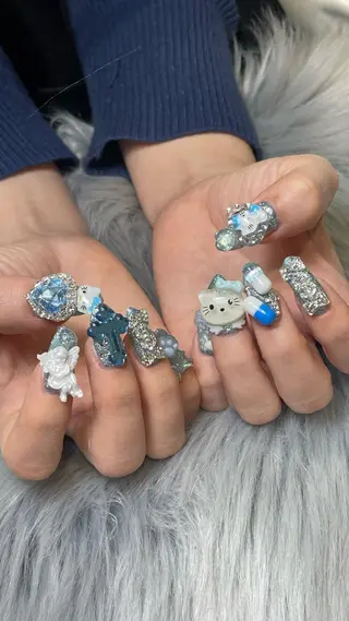 ネイル RICO NAIL所属・RICO Nail パーツつけ放題🌈のネイルデザイン