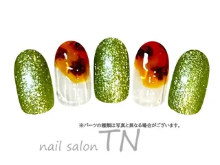 ネイル 矢川 まどかのネイルデザイン