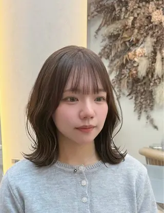 ミディアム Hello by Sea所属・レイヤー/艶髪/ボブ /くびれ/伊藤　勇司のヘアスタイル