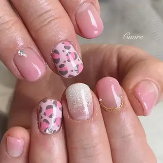 ミディアム ネイル Cuore谷岡紗妃/ 宮崎台のネイルデザイン