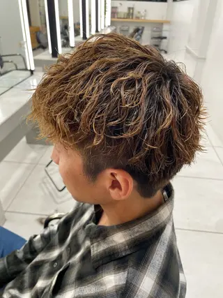 パーマ 稲吉 由莉穂のヘアスタイル