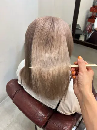 ミディアム 吉岡 なみのヘアスタイル