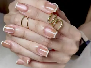 ネイル elu hのネイルデザイン