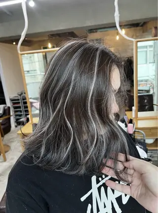 ミディアム カラー ROBIN所属・指名数No.1 /NAOYAのヘアスタイル