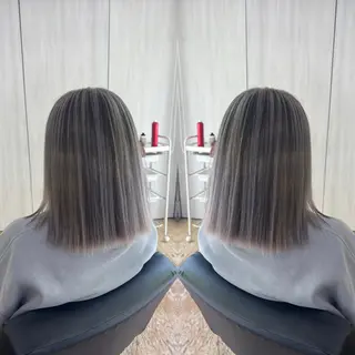 ミディアム カラー ☻モエカ/ハイトーン アレンジ☻のヘアスタイル