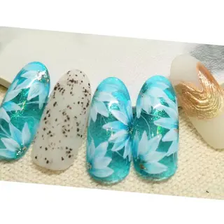 ネイル 大島 七海のネイルデザイン