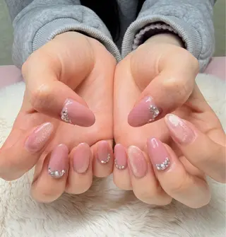 ネイル Y's TONEのネイルデザイン