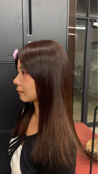 カラー HIBIKI / ブリーチモデルのヘアスタイル