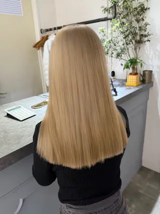 ロング ili kousukeのヘアスタイル