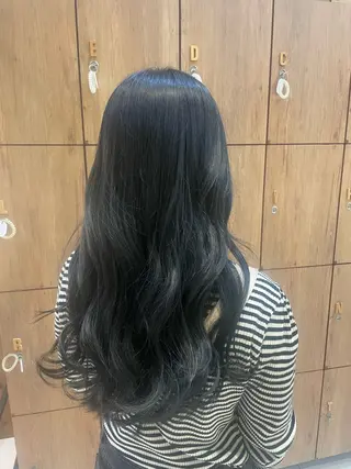 ロング 韓国カラー／エクステ 松戸梨杏のヘアスタイル