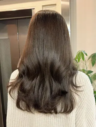 ロング カラー 加藤 杏のヘアスタイル