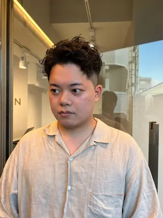 ショート メンズ 樋野 亮のヘアスタイル
