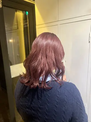 カラー 與座 小遥のヘアスタイル