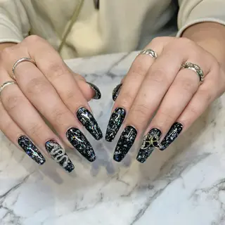 ネイル amour所属・amour ERIKAのマツエク・マツパデザイン