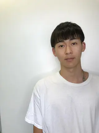 ショート メンズ Steelo  渋谷所属・✴︎赤み除去カラー daichi✴︎のヘアスタイル