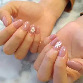 ネイル ジェヌインネイル 河内のネイルデザイン