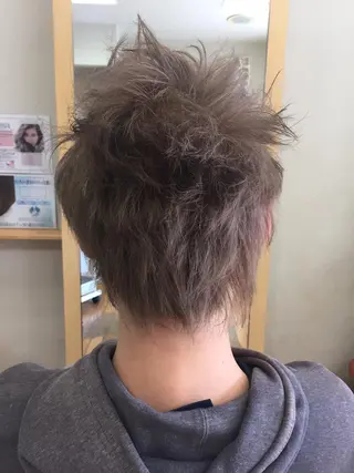 ショート 香川 裕基のヘアスタイル