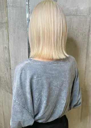 ミディアム カラー 髪質改善ｶﾗｰ ｹｱﾌﾞﾘｰﾁ/ﾀﾑのヘアスタイル