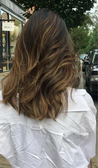 セミロング カラー S.MASTARD所属・TAKA ♦︎bridge♦︎のヘアスタイル