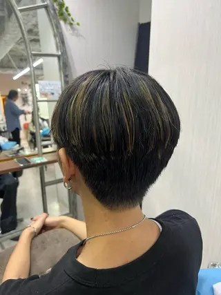 メンズ 🌼ブリーチ特化 カラー職人こまち🌼の眉毛・アイブロウイメージ