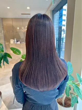 ロング 韓国風/小顔レイヤー /艶カラーのヘアスタイル