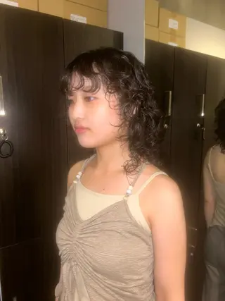 パーマ 山崎 愛莉のヘアスタイル