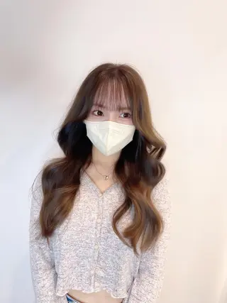 ロング カラー &chaLme   心斎橋所属・emi/髪質改善/ 韓国風/艶カラーのヘアスタイル