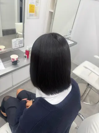 ショート 🕯コバ/レイヤー/ 美髪縮毛🕯のヘアスタイル