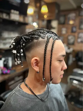 ショート メンズ BarberShop Un-fil所属・TAIGA -BARBERのヘアスタイル