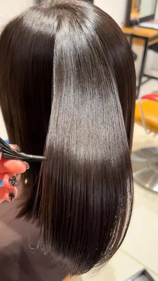 ミディアム EARTH AOBADAIのヘアスタイル