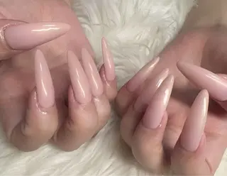 ネイル &ME シシのネイルデザイン