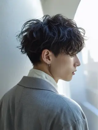 ショート パーマ メンズ サカモト アリサのヘアスタイル