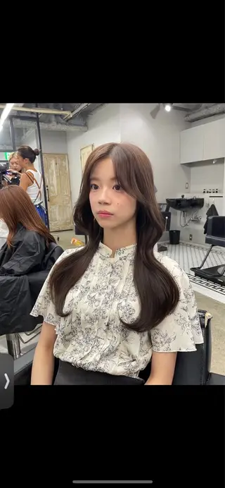 ロング カラー 新宿/韓国ヘア/ 髪質改善ストレートのヘアスタイル