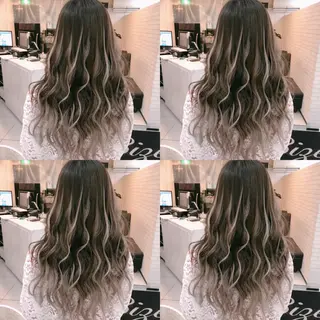 ロング カラー 🌷MAYU 🌷のヘアスタイル