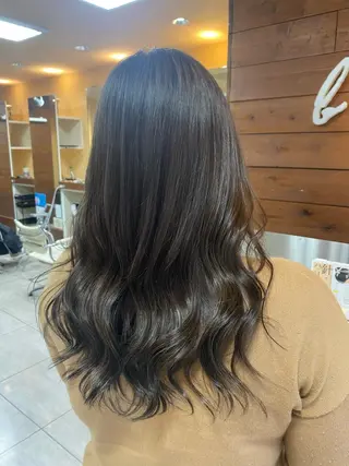 ロング インナー×縮毛矯正 ピンクカラー澤井里菜のヘアスタイル