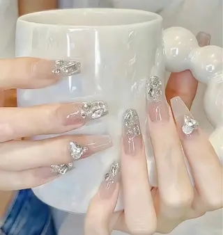 ネイル D-BEAUTY Nailsalonのネイルデザイン