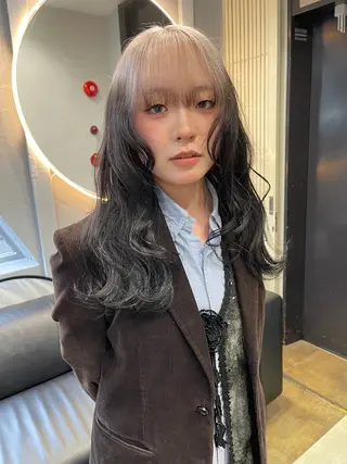 セミロング カラー TATSUブリーチ/ ミルクティーベージュのヘアスタイル