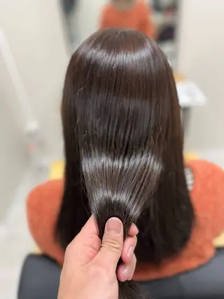 ロング 1%【横浜】 髪質改善&ケアカラーのヘアスタイル