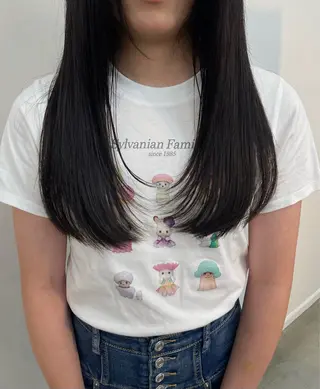 ロング niuniu所属・萩原 見咲のヘアスタイル