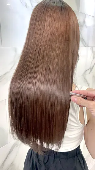 ロング 🖱️透明感カラー ×髪質改善Rikyuのヘアスタイル