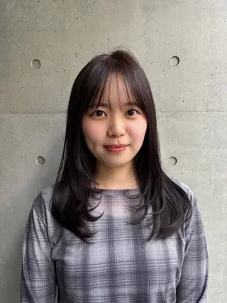 セミロング AREND所属・AREND hinanoのヘアスタイル
