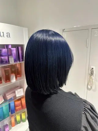 ショート カラー 透明感カラー🩵 レイヤーカット/韓国のヘアスタイル