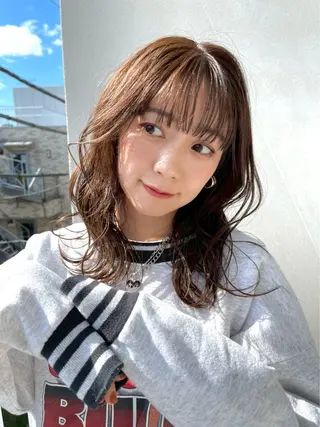 ミディアム カラー 透明感カラー艶カラー 暖色カラーshionのヘアスタイル