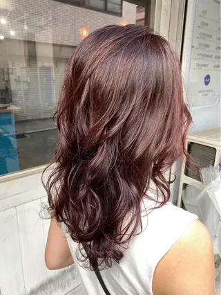 ロング ヤマシタ ミサキのヘアスタイル