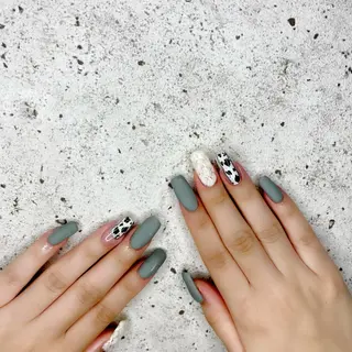 ロング カラー パーマ ヘアアレンジ メンズ キッズ ネイル マツエク・マツパ Salon Ｋのネイルデザイン