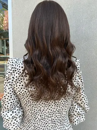 カラー AYANE 韓国ヘア /レイヤーカットのヘアスタイル