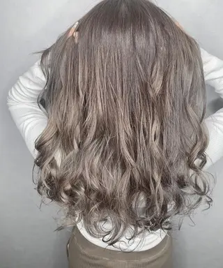 セミロング カラー パーマ ヘアアレンジ メンズ キッズ ネイル マツエク・マツパ 新宿駅近♡友達とOK 🦋W -ワット -のヘアスタイル